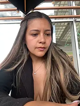 Snapshot of alana_69 chatting on March 22, 4:37 pm alana 69 online show from March 22, 4:37 pm