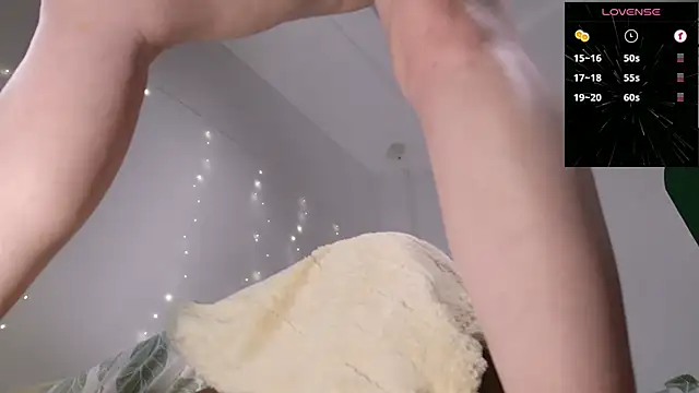 AnnJey online show from October 3, 10:23 am