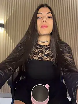 Snapshot of Sarasanders_4 chatting on March 22, 6:50 am Sarasanders 4 online show from March 22, 6:50 am