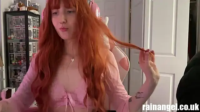rainangel1 online show from January 31, 3:44 pm