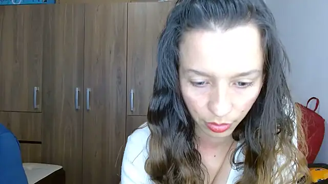 Snapshot of Isaandysex2428 chatting on July 23, 1:19 am Isaandysex2428 online show from July 23, 1:19 am