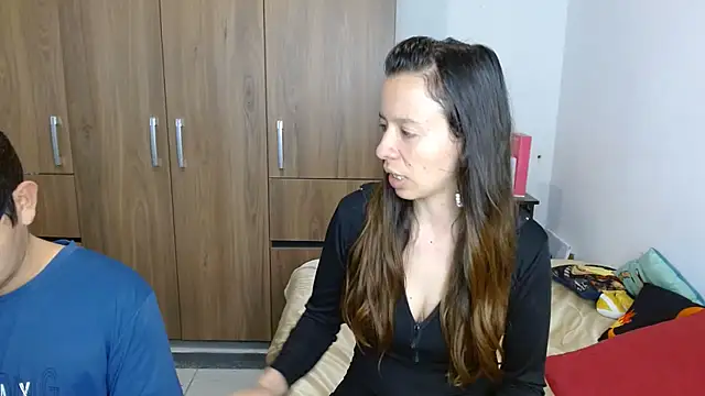 Snapshot of Isaandysex2428 chatting on July 28, 1:21 pm Isaandysex2428 online show from July 28, 1:21 pm