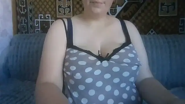 Diana Britt online show from June 24, 6:23 am