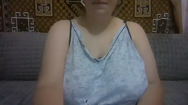Diana Britt online show from July 3, 7:53 pm