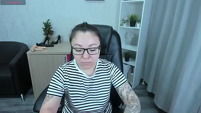 gentle muse online show from January 14, 8:48 pm