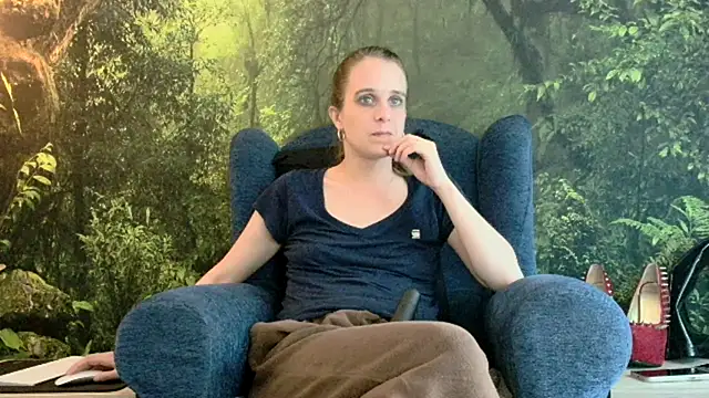 LadyChantale online show from March 20, 5:58 pm