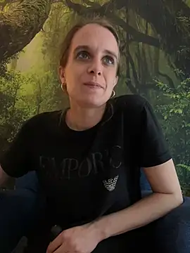 LadyChantale online show from March 23, 4:38 am