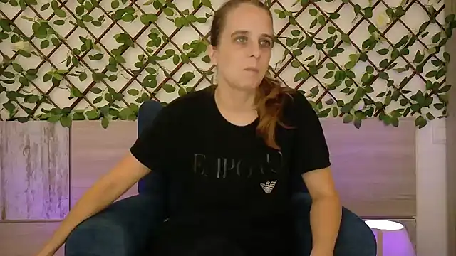 LadyChantale online show from October 23, 8:24 am