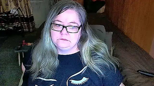 sex2 online show from February 16, 8:11 pm