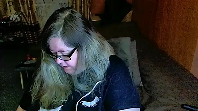 sex2 online show from February 23, 8:33 pm