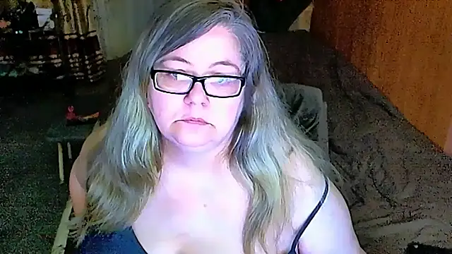 sex2 online show from March 11, 11:37 pm