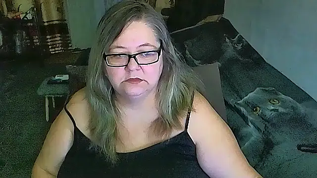 sex2 online show from March 26, 11:21 pm