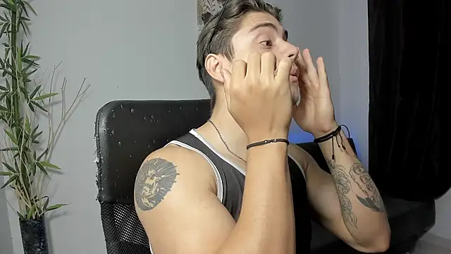 Giordano Russo online show from December 20, 8:12 pm