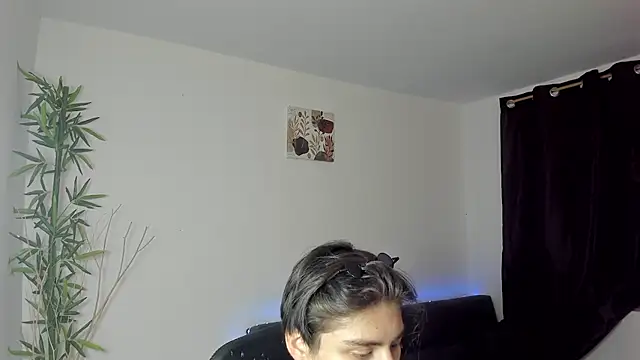 Giordano Russo online show from December 27, 1:53 am