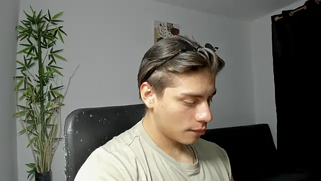 Giordano Russo online show from February 9, 3:43 am