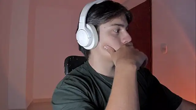 Giordano Russo online show from November 18, 10:47 pm