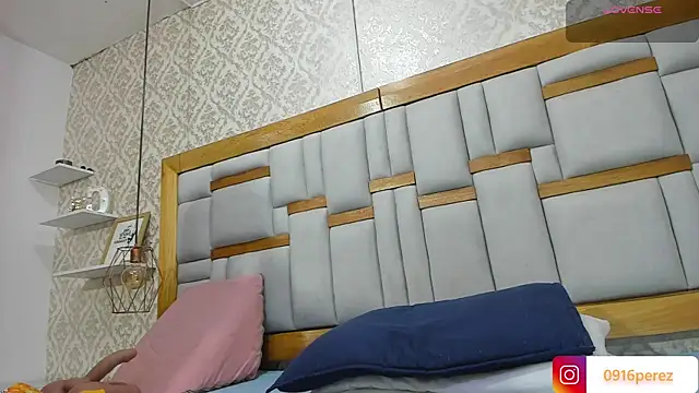  kaarla  online show from October 10, 7:13 pm