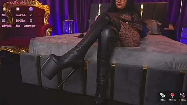 EmpressDesires online show from February 21, 3:18 am