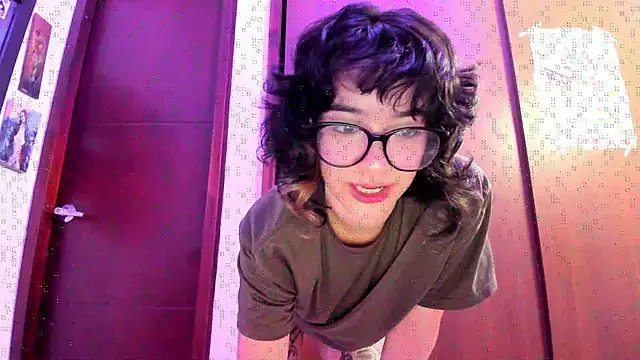  Lunnaa  online show from October 20, 2:56 am