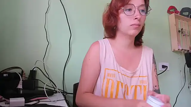 Ginger Sweetty online show from July 12, 9:39 pm