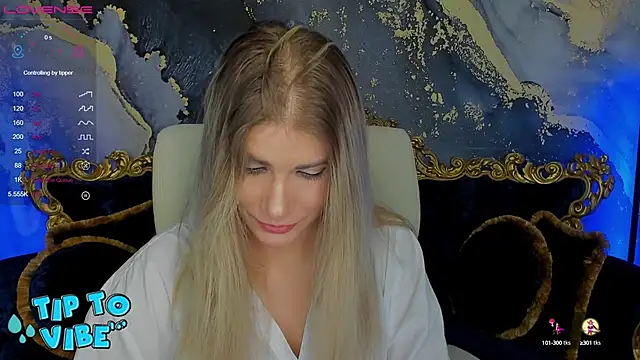 CassandraGood online show from December 15, 10:07 am