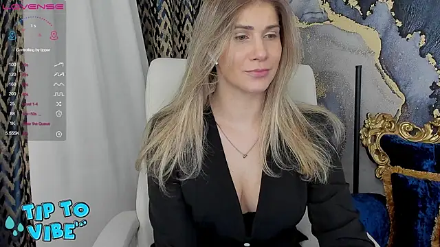 CassandraGood online show from December 22, 3:55 am