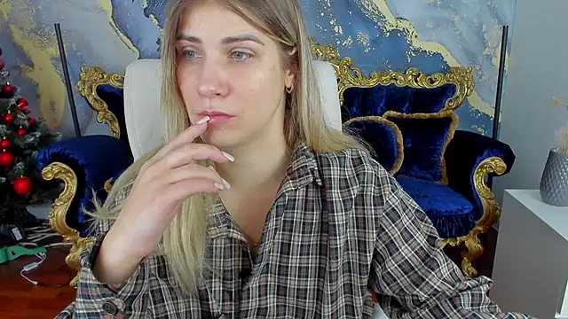 CassandraGood online show from January 16, 6:35 am