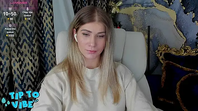 CassandraGood online show from January 18, 2:58 am