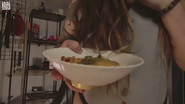 Snapshot of VortexProject chatting on July 28, 4:39 pm VortexProject online show from July 28, 4:39 pm
