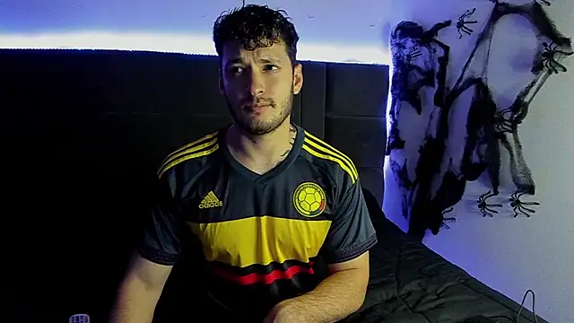 alejandro  2 online show from November 4, 10:42 pm