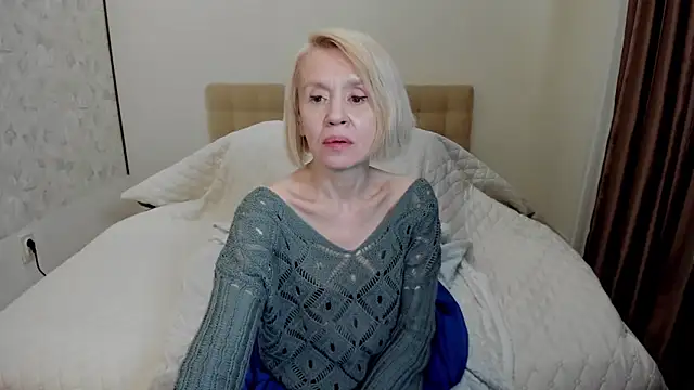 aminalive online show from February 9, 9:17 pm