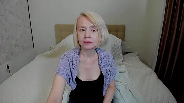 aminalive online show from February 11, 9:14 pm