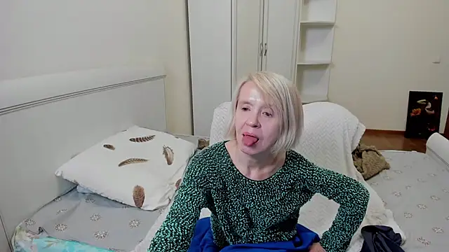 aminalive online show from November 26, 7:26 pm