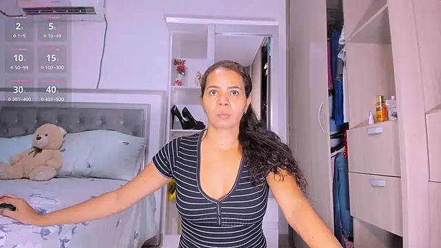 sharonDulce online show from March 6, 1:27 am