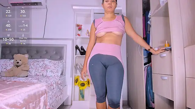 sharonDulce online show from March 19, 2:05 am