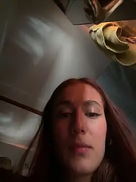 Snapshot of Lucy_fit chatting on May 9, 10:26 pm Lucy fit online show from May 9, 10:26 pm