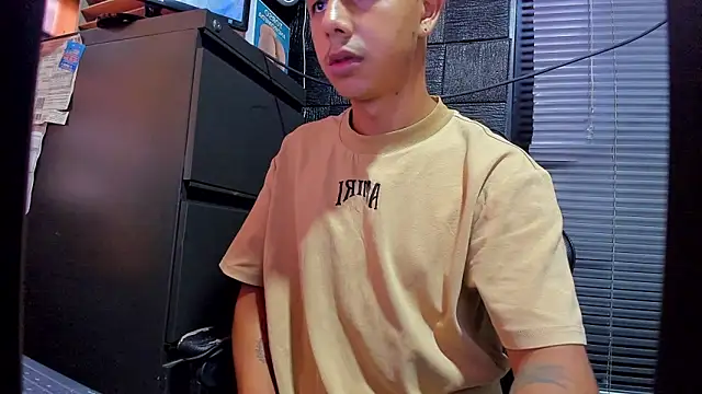 boy bigcock24cm online show from June 14, 2:30 pm