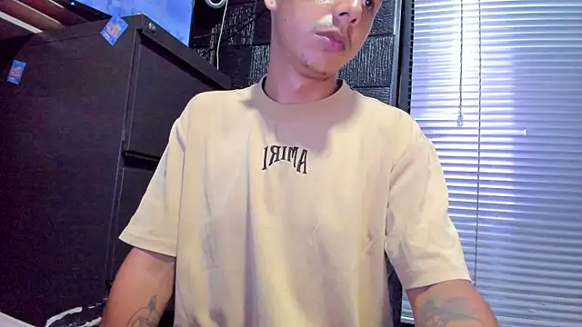 boy bigcock24cm online show from July 18, 12:48 am