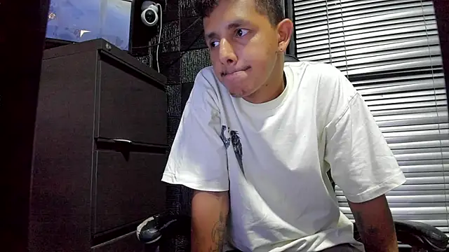 boy bigcock24cm online show from July 25, 12:09 am
