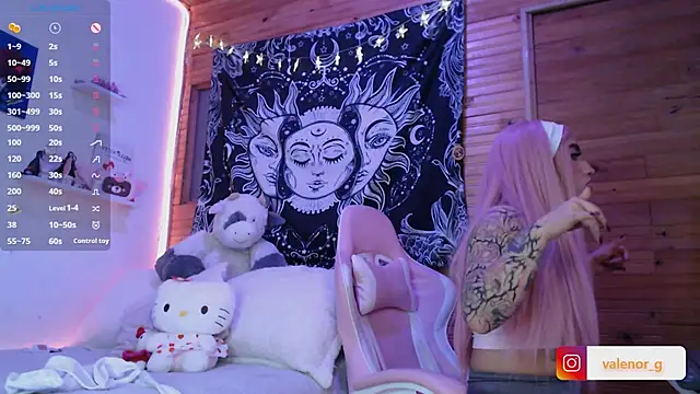 valenor  online show from March 9, 6:17 am