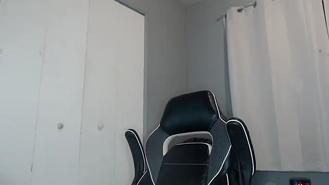 ChrisVacher online show from January 5, 4:25 am