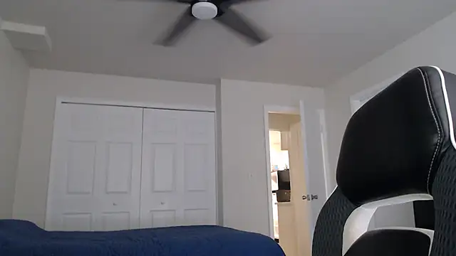 ChrisVacher online show from September 17, 8:43 pm