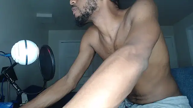 ChrisVacher online show from November 6, 3:07 am