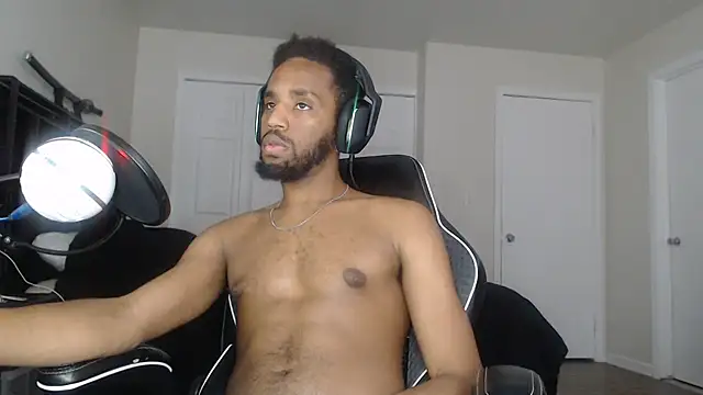 ChrisVacher online show from March 8, 10:02 pm