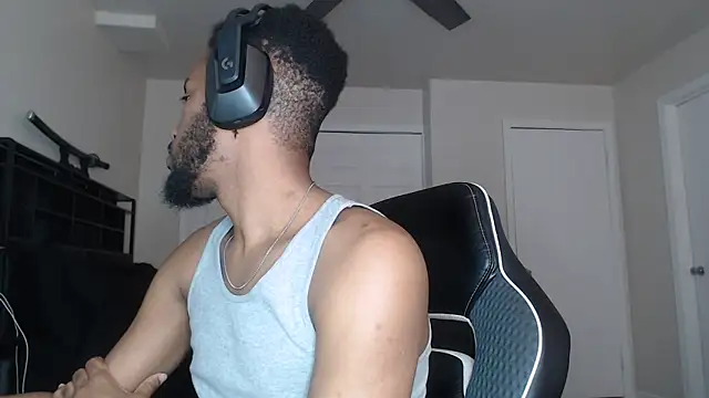 ChrisVacher online show from May 29, 1:31 pm