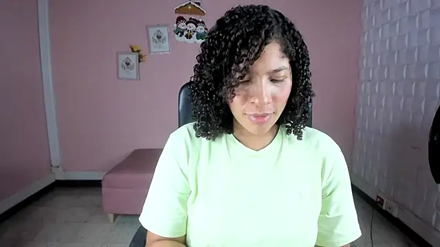 Snapshot of DannaBerry chatting on January 24, 3:13 pm DannaBerry online show from January 24, 3:13 pm