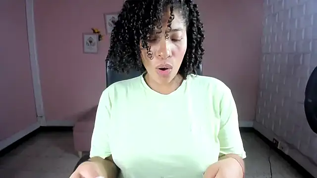 Snapshot of DannaBerry chatting on January 31, 3:11 pm DannaBerry online show from January 31, 3:11 pm