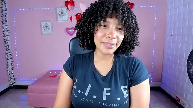 Snapshot of DannaBerry chatting on February 12, 3:27 pm DannaBerry online show from February 12, 3:27 pm