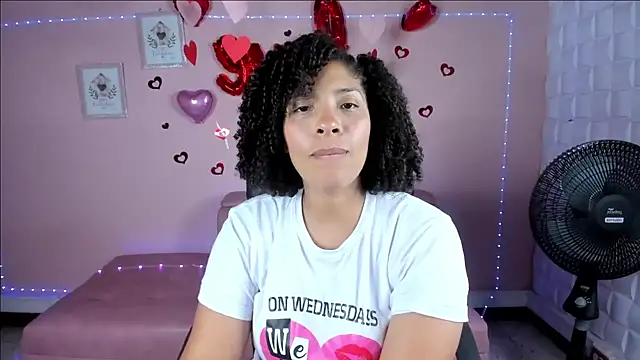 Snapshot of DannaBerry chatting on February 15, 2:00 pm DannaBerry online show from February 15, 2:00 pm