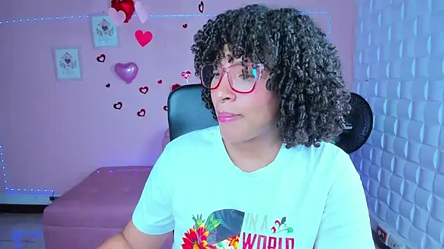 Snapshot of DannaBerry chatting on March 10, 2:48 pm DannaBerry online show from March 10, 2:48 pm